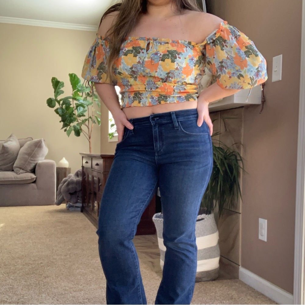 Abercrombie & Fitch Floral Off-Shoulder Blouse